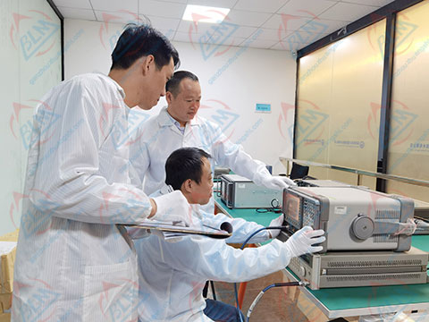 无线电麻豆视频免费版实验室