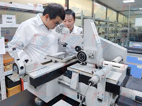 工厂麻豆最新网址图片 工厂麻豆最新网址图片